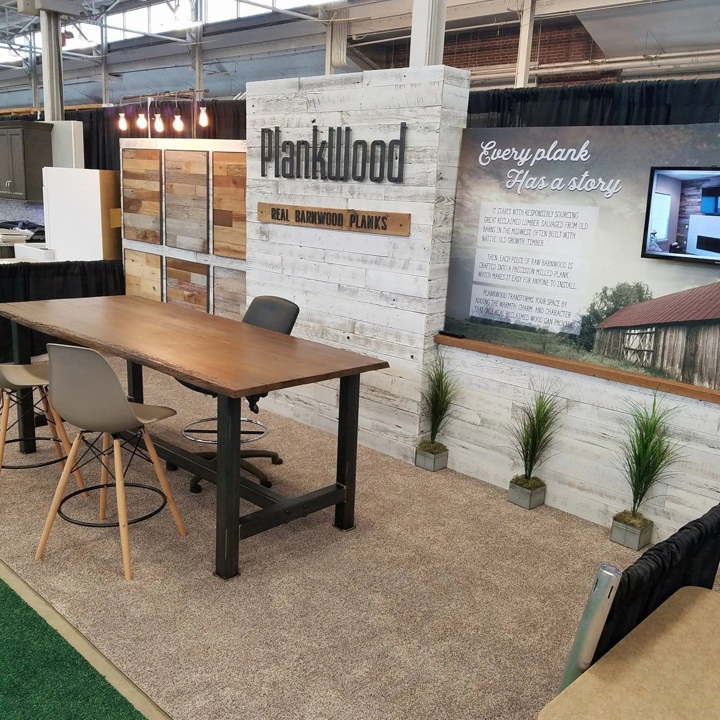 Shiplap White – Weathered Painted Reclaimed Wood Wall Planks