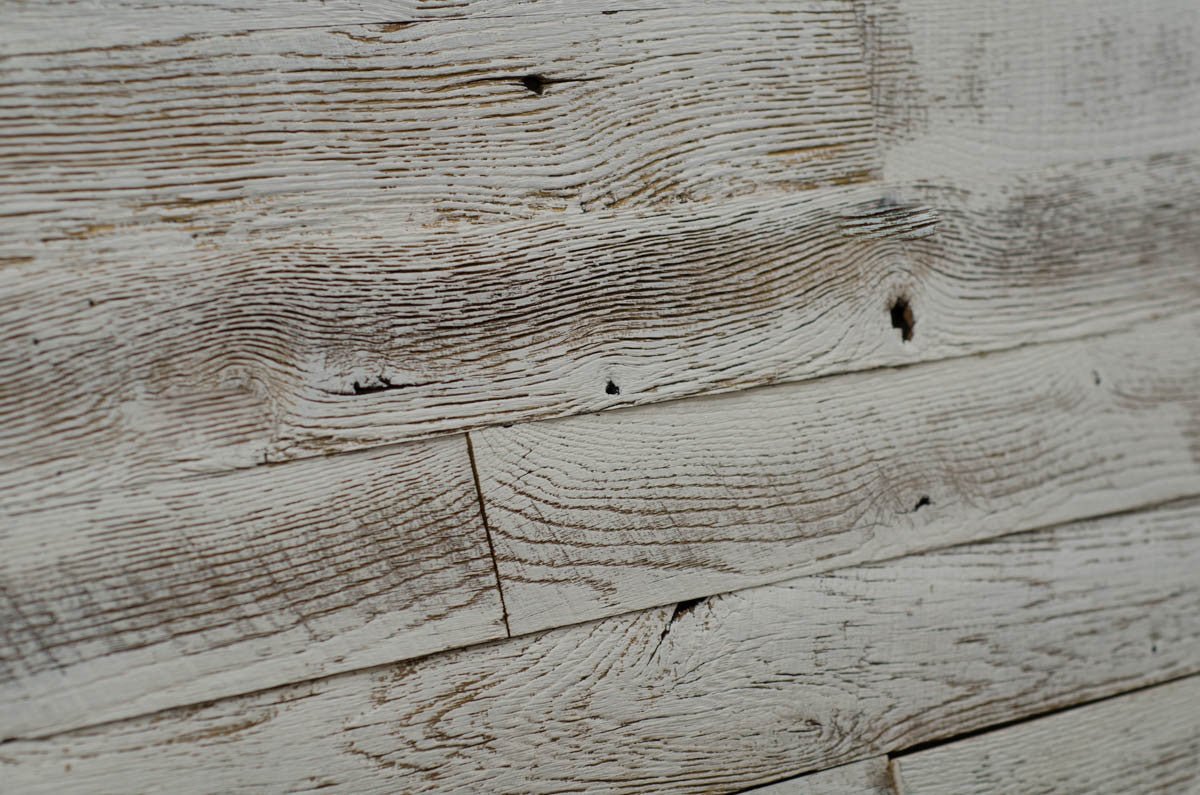 Shiplap White – Weathered Painted Reclaimed Wood Wall Planks